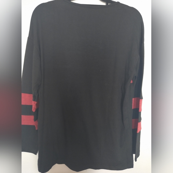 Women's black tunic with split side, new with tags. Size M. - Picture 4 of 5